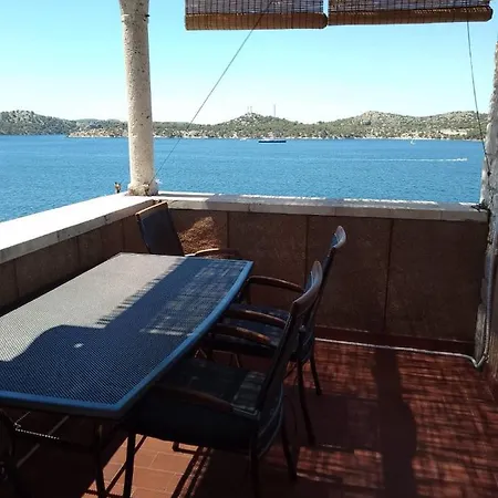 Apartman Plava Riba Apartment Sibenik Exterior photo